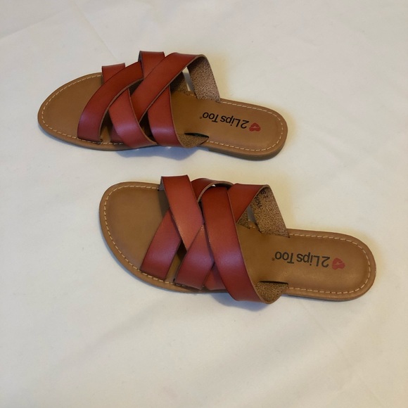 DONATED 2 Lips Too Slide In Sandals - Picture 2 of 16
